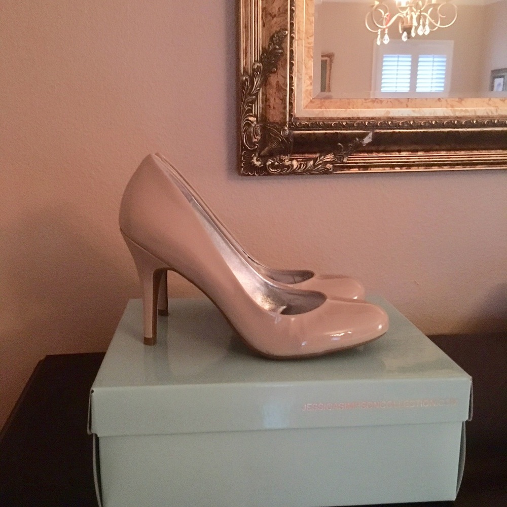 Jessica Simpson Elegant Nude High Heels